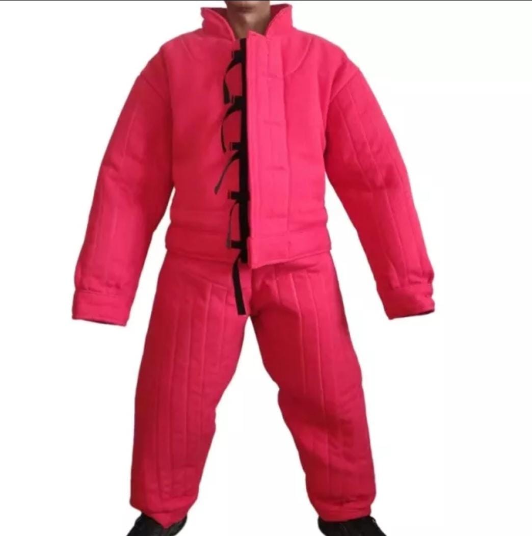 אדום